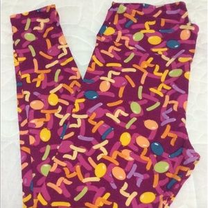 LuLaRoe TC 4th Birthday Balloon Leggings